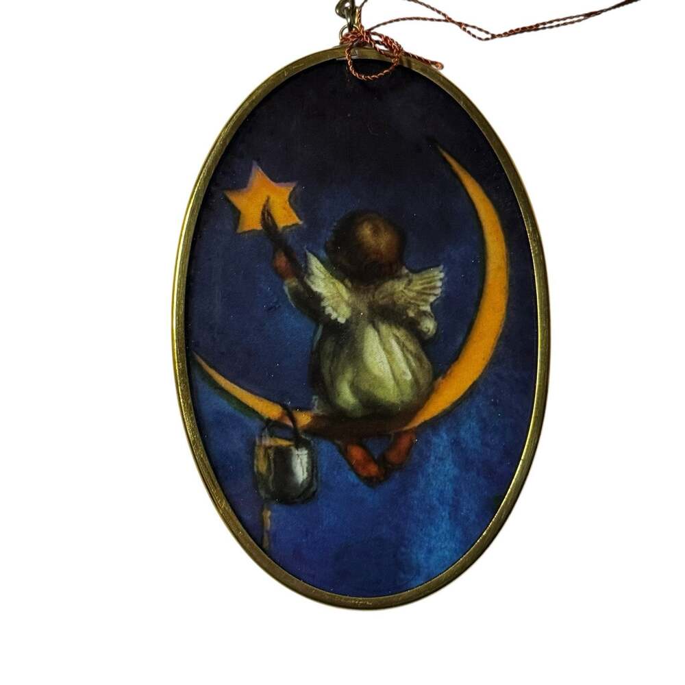 Vintage 1995 Via Vermont Glass Cherub Painting Star Oval Art Catcher Home Decor